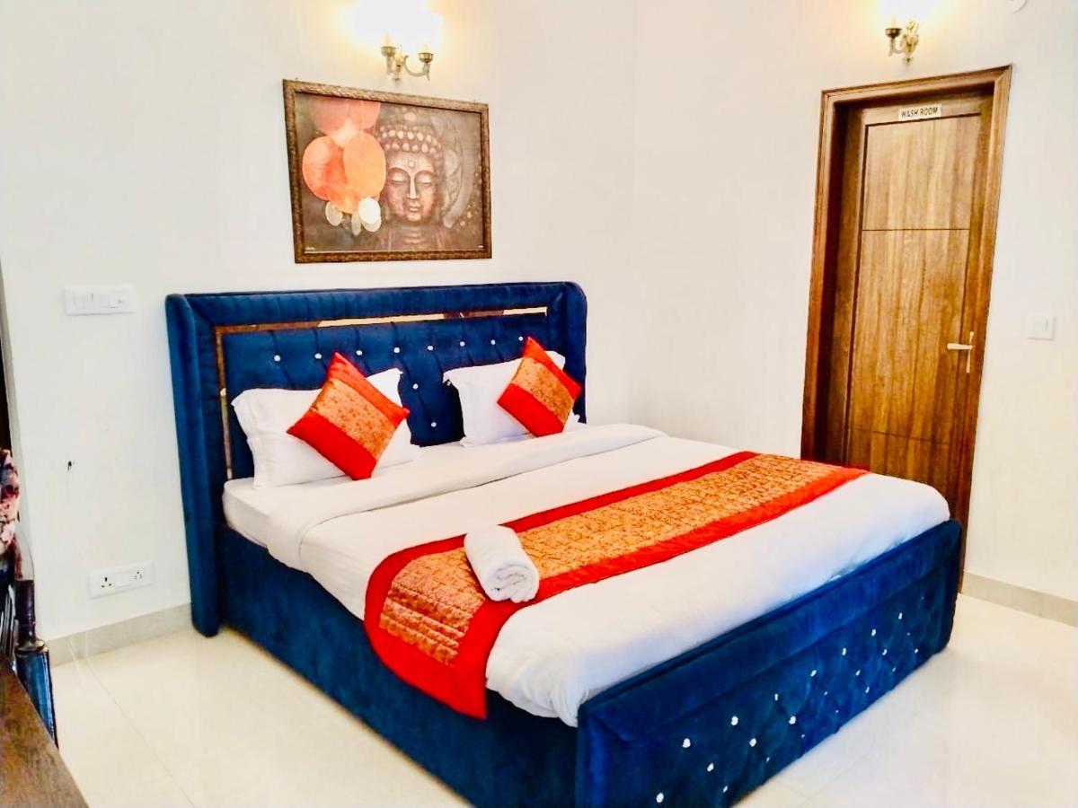 Fortune Home Service Apartment 2Bhk,E28 Saket 2A نيودلهي المظهر الخارجي الصورة