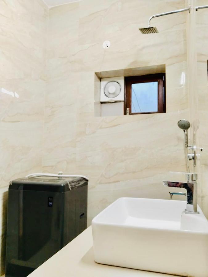 Fortune Home Service Apartment 2Bhk,E28 Saket 2A نيودلهي المظهر الخارجي الصورة