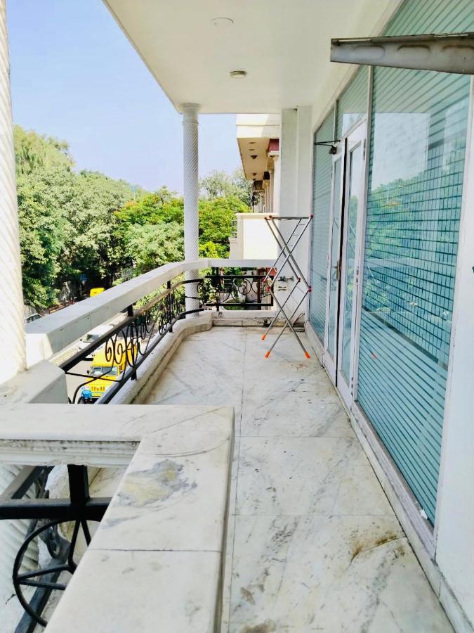 Fortune Home Service Apartment 2Bhk,E28 Saket 2A نيودلهي المظهر الخارجي الصورة