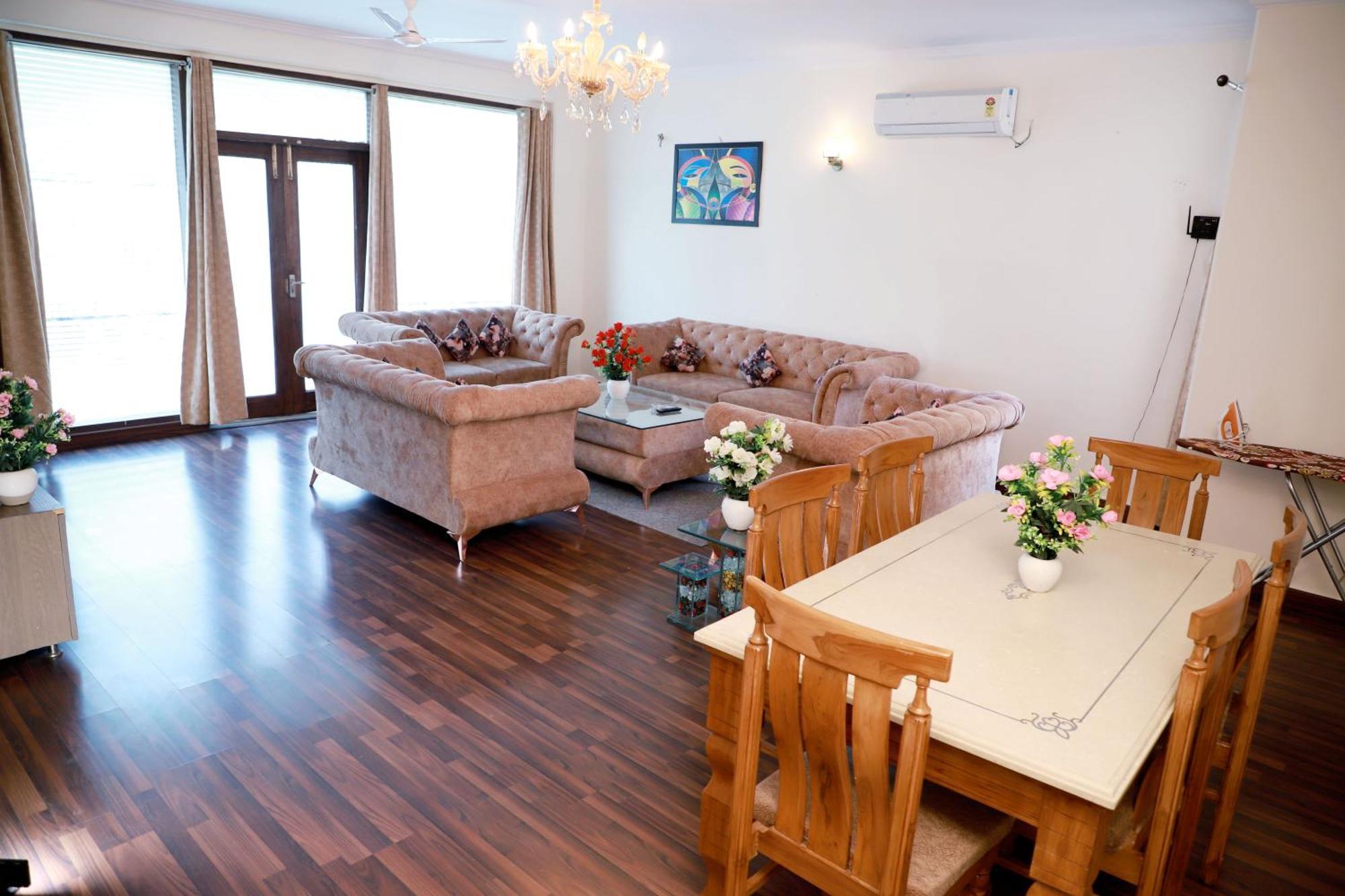 Fortune Home Service Apartment 2Bhk,E28 Saket 2A نيودلهي المظهر الخارجي الصورة